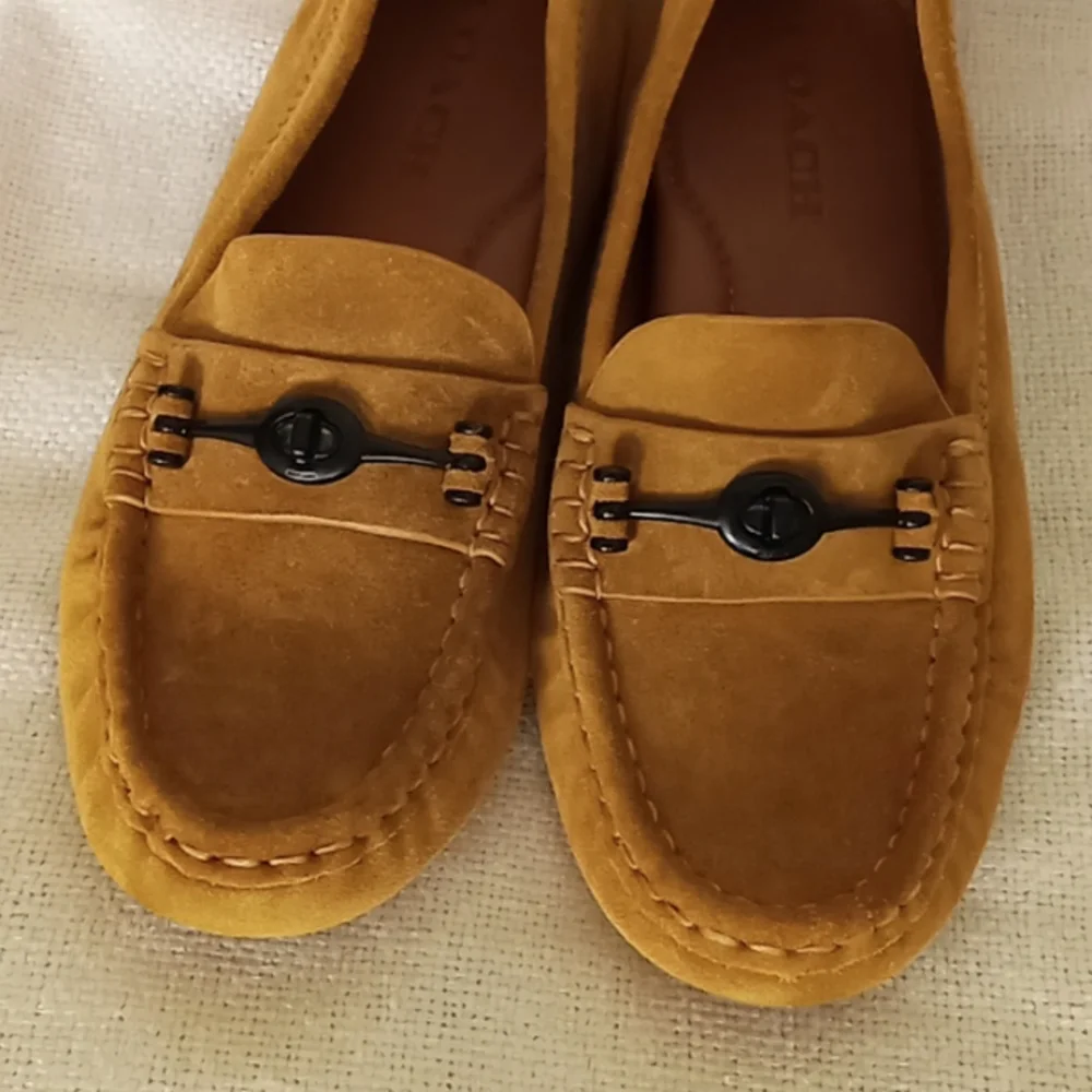 Coach Suede Driving Moccasins EUC Mustard Yellow Size 8.5 - Picture 9 of 9